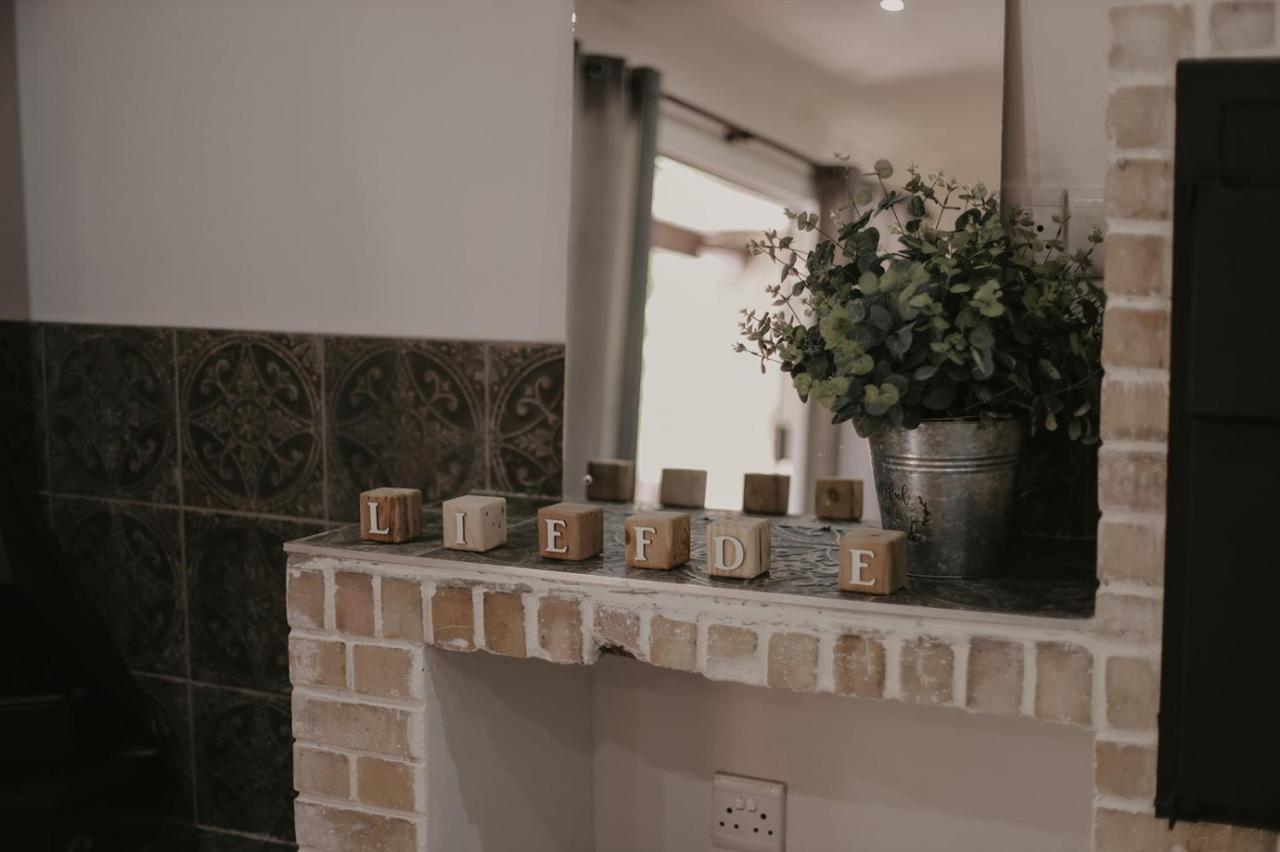 Villa Rose Guesthouse & Venue ブルームフォンテーン エクステリア 写真